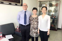 我院滕珺副教授与瑞士NORRAG代表洽谈合作