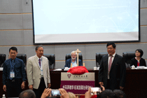 “中芬高等教育与区域发展联合研究中心”揭牌仪式举行