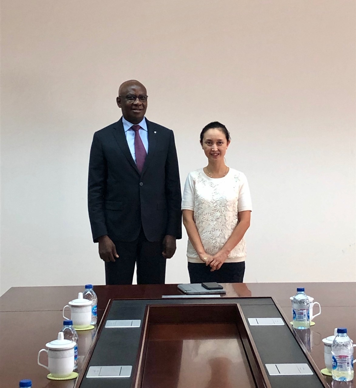 我院滕珺教授对“全球教育合作基金”（GPE）副主席、塞内加尔部长进行专访